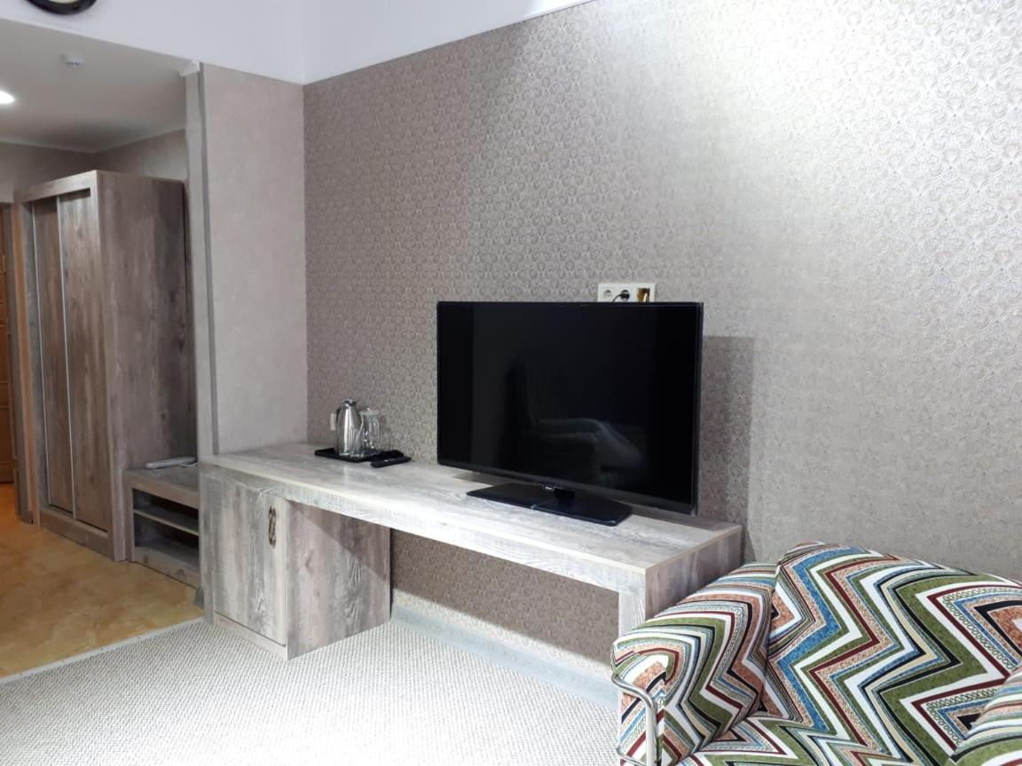 Artastana Hotel ภายนอก รูปภาพ