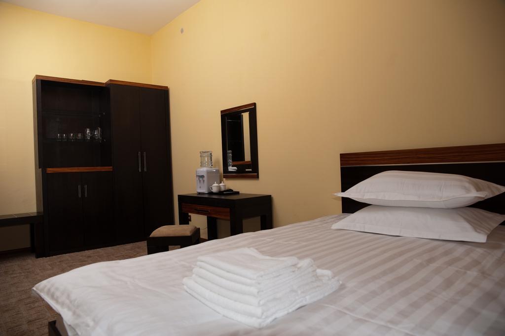 Artastana Hotel ห้อง รูปภาพ