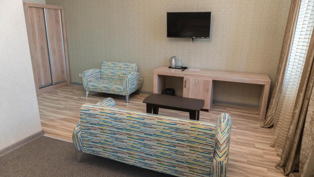 Artastana Hotel ภายนอก รูปภาพ