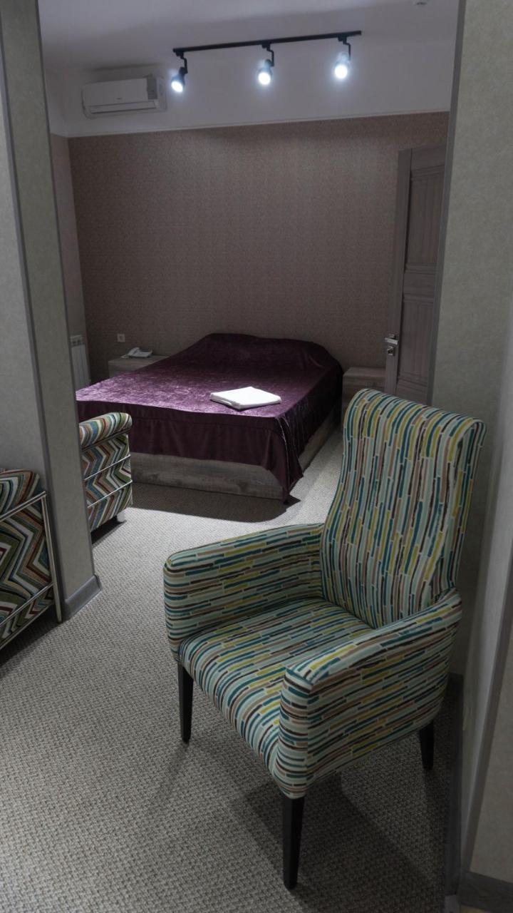 Artastana Hotel ภายนอก รูปภาพ
