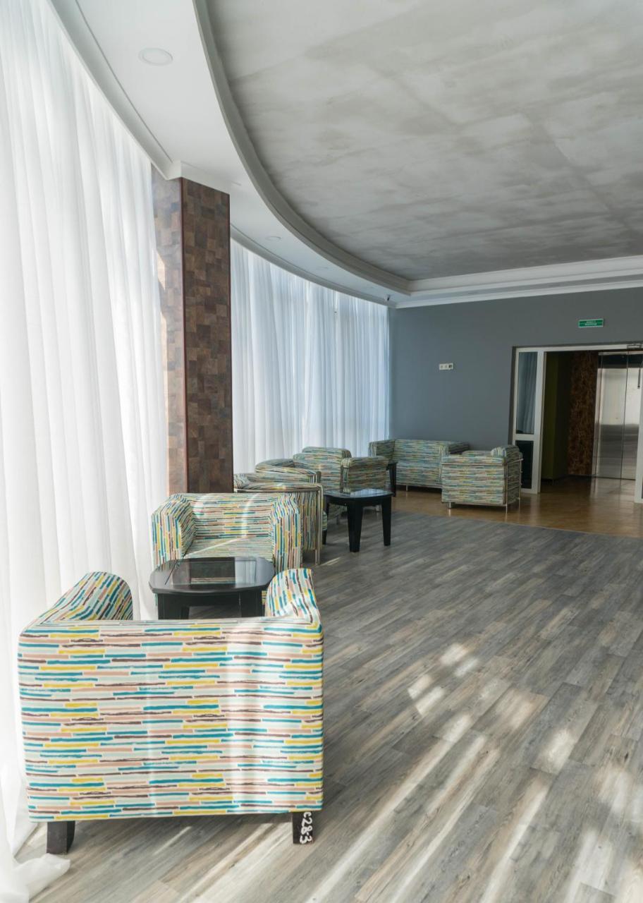 Artastana Hotel ภายนอก รูปภาพ
