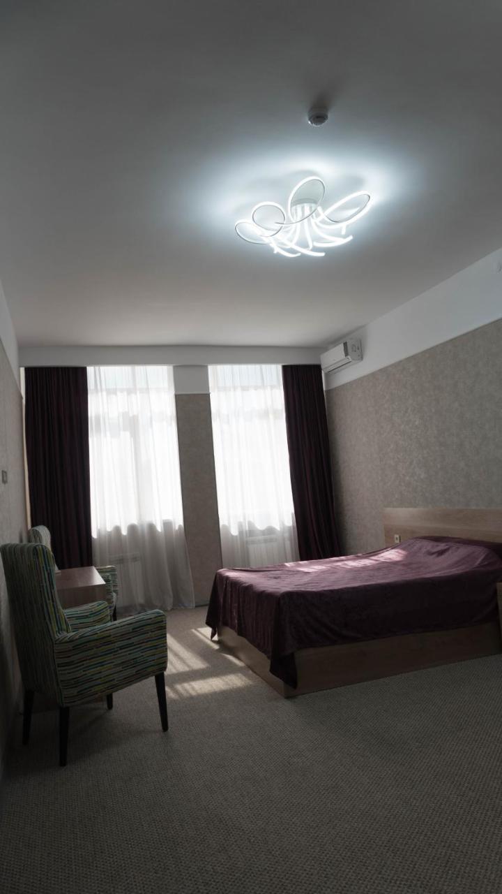 Artastana Hotel ภายนอก รูปภาพ